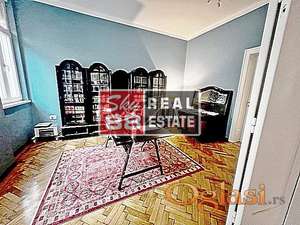 5,0 Centar , autentican , raskosan  salonski stan , retko u ponudi ! ID#2503