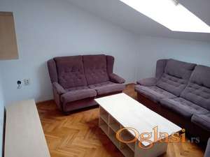 Dvoiposoban Centar - Spens