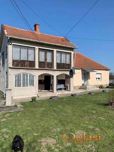 Prodajem domacinstvo u Velikim Crljenima