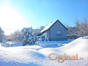 Kuću 66m2 na duže izdajem, pogled na Dunav i vinograde