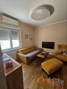 STAN - NOVI SAD - ROTKVARIJA - 45m2 - 180000 evra