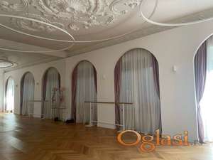 ~PRELEP RENOVIRAN STAN U CENTRU GRADA~