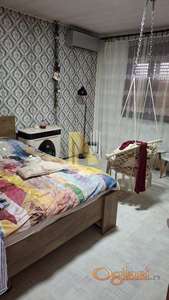 Veternik - centar, kuća sa više zasebnih stambenih jedinica