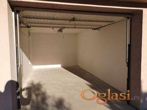 Garaza + garazno mesto 17m2 - Nova Detelinara