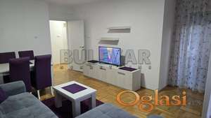 Izdaje se stan u centru grada!