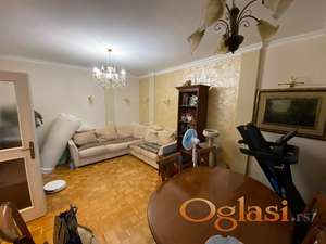 Odličan dvoiposoban - Nova Detelinara - 64m2