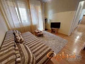 STAN - NOVI SAD - ZELEZNICKA STANICA - 56m2 - 130000 evra