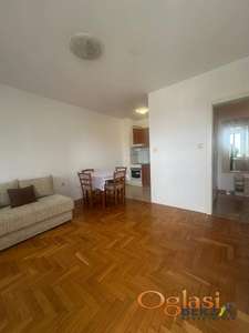 DVOSOBAN STAN PREKOPUTA LIDLA-A, BULEVAR JAŠE TOMIĆA