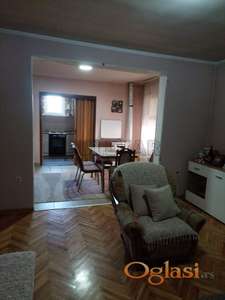 Izdaje se kuća u Kuršumliji!