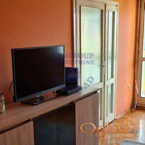 Izdaje se prostran dvosoban stan na Limanu 3, površine 65m2