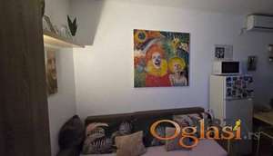  KOMPLETNO NAMEŠTEN JEDNOIPOSOBAN STAN - GRBAVICA