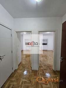 PRAZAN STAN SA KUHINJSKIM ELEMENTIMA 300 EURA