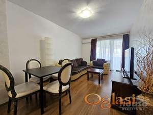 STAN - NOVI SAD - CENTAR - 49m2 - 150000 evra