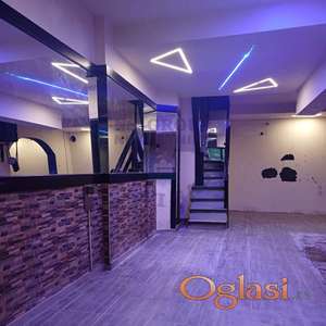 Izdaje se lokal površine 80 m² na Bulevaru, na odličnoj i veoma prometnoj lokaciji