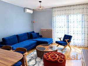 Izdavanje stanova Central Garden-Namesten 3.5 stan,garaza