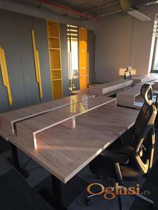 Kancelarijski prostori u modernoj poslovnoj zgradi