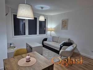 IZDAJEM STAN 31.5 M2 NOVA PAZOVA
