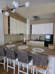 Blizu Airport City-ja, lux opremljen, useljiv ID#1231