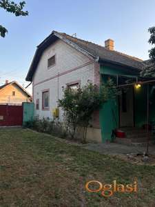 Kuća sa velikim dvorištem, Srbobran