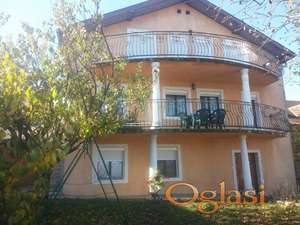 Prizemlje kuće u Bloku vila,85 m2, Petrovaradin