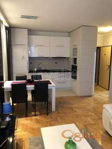 NOVI SAD - ADAMOVIĆEVO NASELJE - 42.00 m2