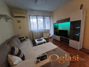 Izdaje se stan kod vojne bolnice