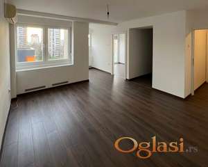Kod Baletske skole, renoviran 0628665700