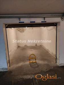 Centar-*Povoljno*-Uknjižena Garaža 14 m2 u suterenu zgrade-065/385 8880