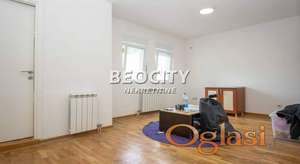 Zemun, Gornji grad, Lazara Jovanovića Porcija  PROČITATI OPIS, 1.5, 34m2