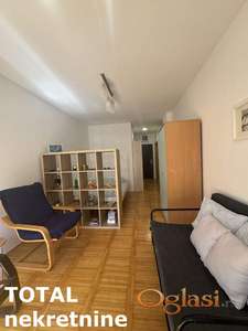 Stan,NOVI SAD,CENTAR,kv: 30, € 300, ID: 9189854