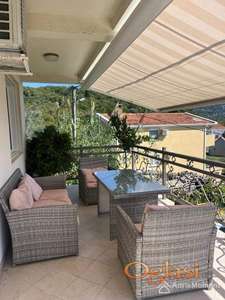 Moderna kuća s bazenom u Baru, Susanj