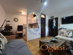 555582-Garsonjera-18m2-Bulevar