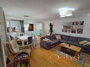 Na prodaju potpuno renoviran trosoban stan od 76 m² na Limanu 3!