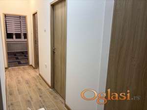 Renoviran stan - trosoban - centar Jevrejska