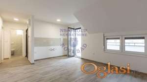 Odličan četvorosoban stan-sa parking mestom i terasom 70m2!