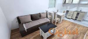 ADICE IZDAJE SE JEDNOIPOSOBAN NAMEŠTEN STAN SA PARKING MESTOM