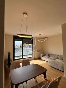 Zemun Vista namesten trosoban, 75m2, garazno mesto, bez provizije ID#1006