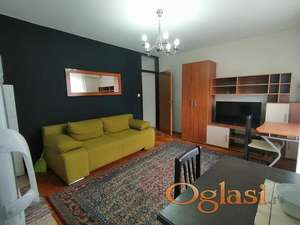 Namešten dvosoban stan 39m2 u strogom centru - Grčkoškolska