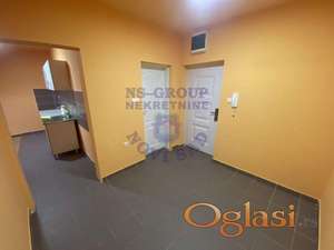 Na prodaju funkcionalan i svetao jednoiposoban stan 32m2