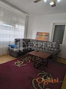 Izdaje se dvoiposoban stan u centru Niša, 88m2