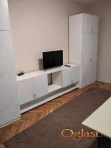 Jednoiposoban stan - Bulevar oslobođenja