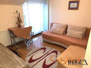 NAMEŠTENA GARSONJERA, ĆIRPANOVA 