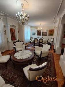 LIMAN 2 ČETVOROSOBAN NAMESTEN  700E