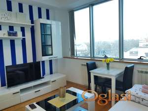 Пословни/стамбени простор - Футошка пијаца