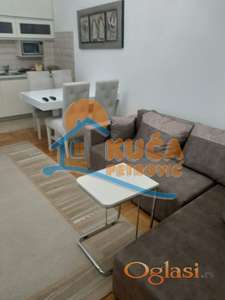 Izdaje se stan kod parka Čair