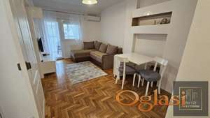 Jednoiposoban stan kod Socijalnog ! Vojvode Šupljikca