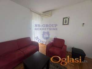 Sajam - fantastična lokacija - trosoban stan