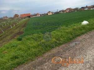 - Odličan plac pored samog puta - 6585m2 -