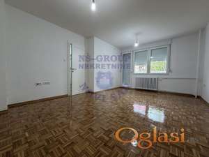 Kompletno renoviran dvoiposoban stan na Limanu 4!