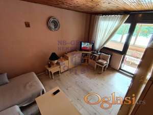 Odlican dvosoban stan na Novom Naselju!